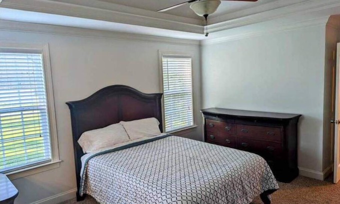 Wilson County House | Cozy Country Home Perfect for Family Getaways