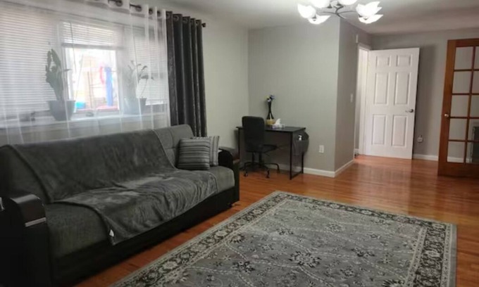 Brooklyn House | Cozy Guest Suite with Free Parking in Sheepshead Bay