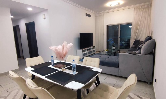 Dubai Marina Apartment | Inviting 2 BHK Apartment with Pool & Hot Tub in Marina