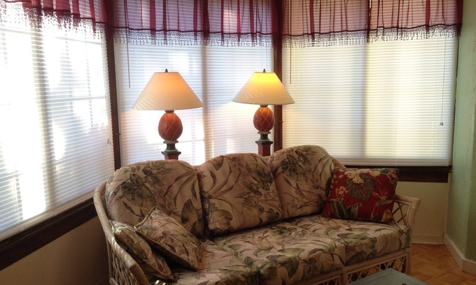 DeLand Apartment | Cozy 1-Bedroom Retreat Near Stetson & Scenic Attractions