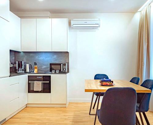 Juodkrante Apartment | Ideal Family Retreat at Comfy Rest Apartments Juodkrantė