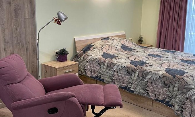 Vinnytsya Apartment | Child-Friendly Kotsubinsky Street Apartment - Rated 9.5/10