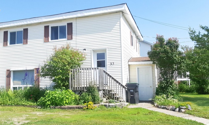 Algoma District House | Cozy Retreat Near Stores, Trails & Lake - Family Friendly