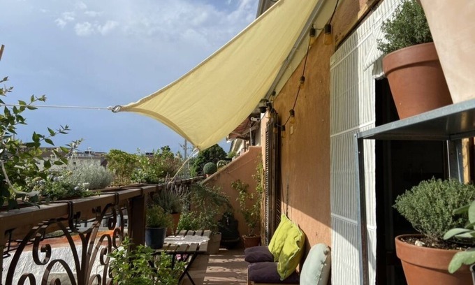 Guastalla Apartment | Discover Commenda 25: A Unique Retreat in Milan