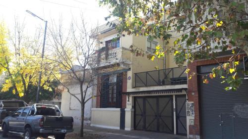 Comuna 10 Apartment | Experience COMO EN CASA in Buenos Aires - Guest Rated 10/10