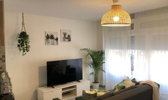 Parla Apartment | Unforgettable Stay at Como en Casa - 10/10 Guest Rated