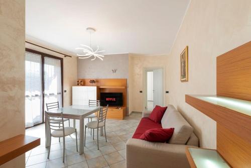 Marnate Apartment | Convenient Stay Near MXP with Pet-Friendly Amenities