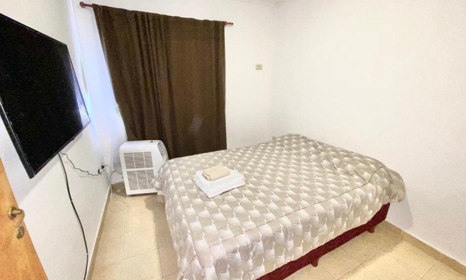 Corrientes Apartment | Cozy Central Apartment with Parking - Rated 10/10 by Guests