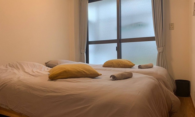 Honmachi Apartment | Comfortable 2DK Apartment with Kitchen in West Shinjuku