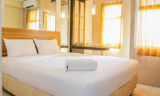Panunggangan Utara Apartment | Cozy Mini Studio at Great Western Resort with Pool Access