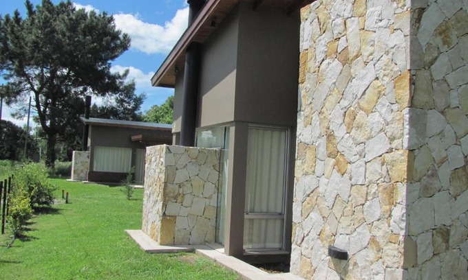 Chascomus Apartment | Pet-Friendly Complejo Aires del Bosque with Pool & Family Fun