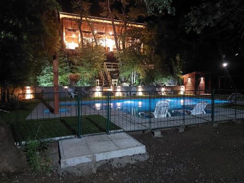 Pinto Apartment | Experience Complejo Alto La Invernada: 4-Star Oceanfront Retreat