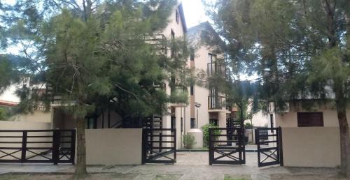 San Bernardo del Tuyu Apartment | Family-Friendly Complejo Arena Malva: Pet Welcome & More