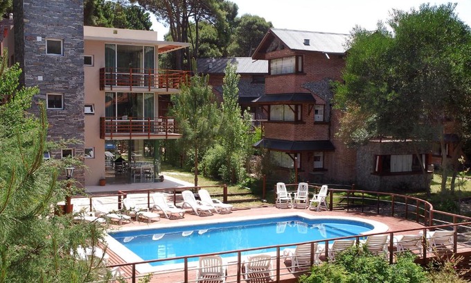 Mar de Las Pampas Hotel | Oceanfront Complejo Aroma's - Rated 8.8 with Pool Access