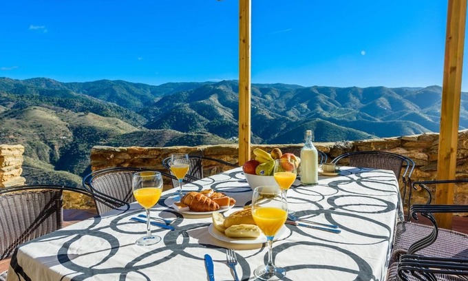 Palma-Palmilla Resort | Explore Complejo el Mirador: Family-Friendly Retreat in Málaga