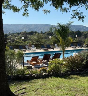 Villa General Belgrano House | Cozy Complejo Falda del Sauce: Guest Rated 9.4/10