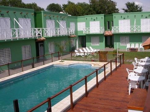 Mar de Ajo Hotel | Guest Rated 10/10 at Complejo Hueney with Pool & Breakfast