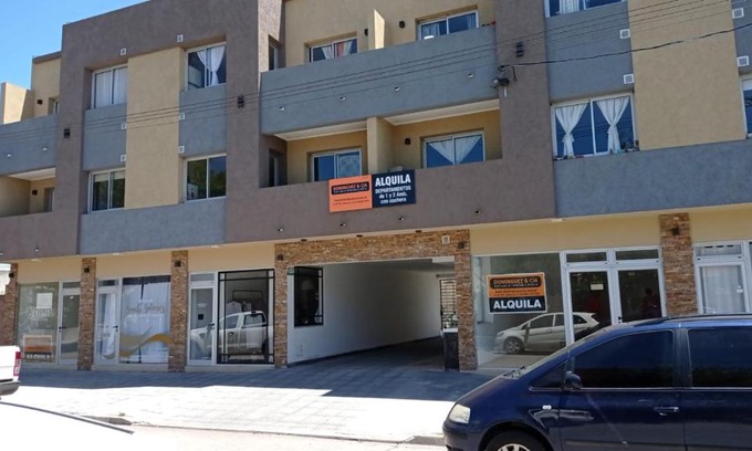 Balcarce Apartment | Child-Friendly Complejo New Center with Perfect 10/10 Rating