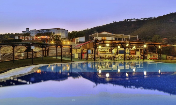 Santa Ana la Real Hotel | Eco-Friendly Complejo Turístico Los Veneros with Spa & Pool