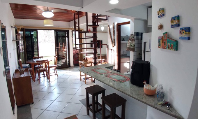 Jardim Itagua Apartment | Complete Duplex Apartment with Swimming Pool on the Itaguá Waterfront in Ubatuba