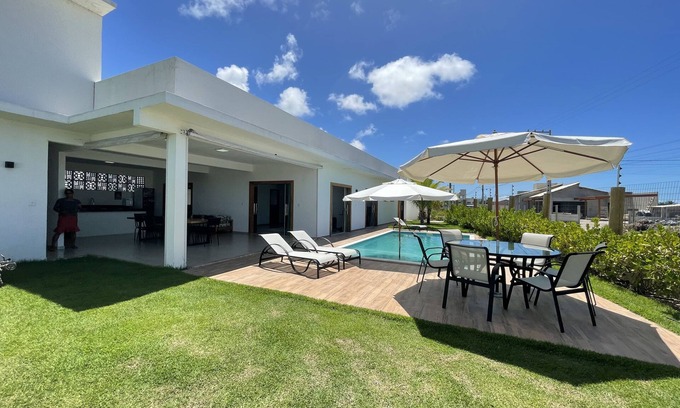 Prado House | Beachside Retreat with Private Pool & Ocean Views
