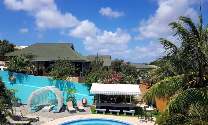 Willemstad Villa | Ideal Three-Bedroom Villa @ Route 66 Curacao Jan Thiel