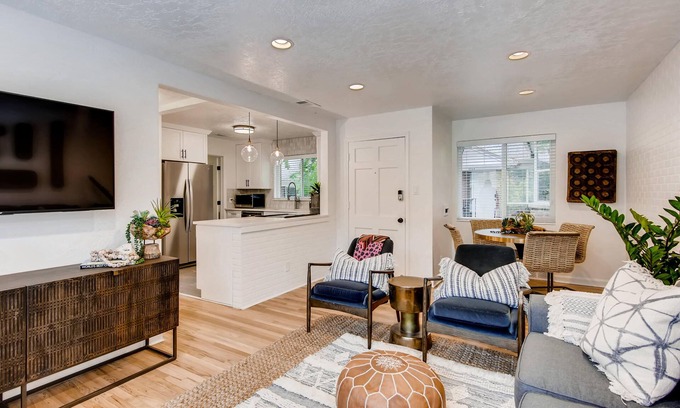 Lower Avenues Apartment | Upgraded Suite with Spa & Ocean View Near Downtown Salt Lake