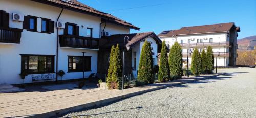 Crasna Resort | Experience Complex Transalpina: Rated 9.5/10 with Ocean Views