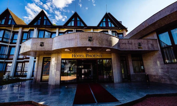 Vata de Jos Hotel | Discover Complex Vața Băi: Spa, Pool & Family-Friendly Fun
