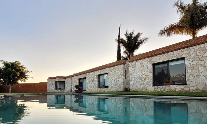 Puebla House | Relax and Connect at Casa for 20 with Ocean View Amenities