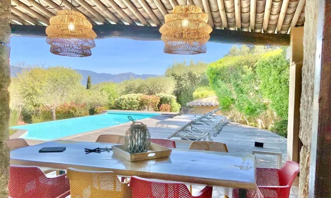 Santa Giulia Villa | Discover Concadoro: 4-Star Oceanfront Retreat with Pool