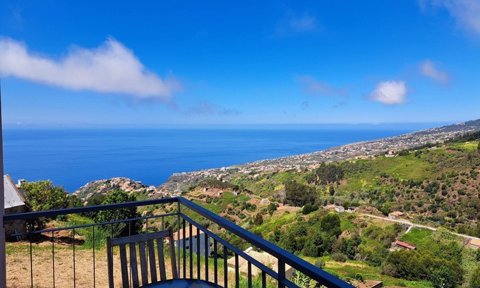 Lombo do Doutor House | Experience Conceição House Madeira: Pool, Spa & Family-Friendly
