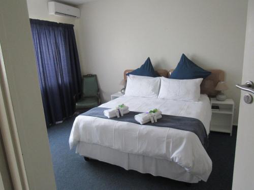 Windermere Hotel | Cozy Concord Christian Guesthouse with Breakfast & Family Fun