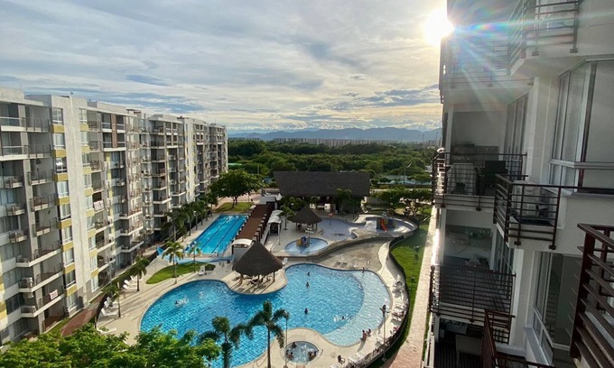 Ricaurte Apartment | Family-Friendly Comfort at Cond. Peñazul - La Aldea