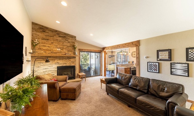 Dillon Condo | Elevated Retreat with Mountain and Lake Views, Pool & Spa