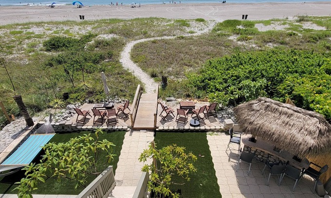Cocoa Beach Apartment | Beachfront Condo with Private Access and Stunning Ocean Views