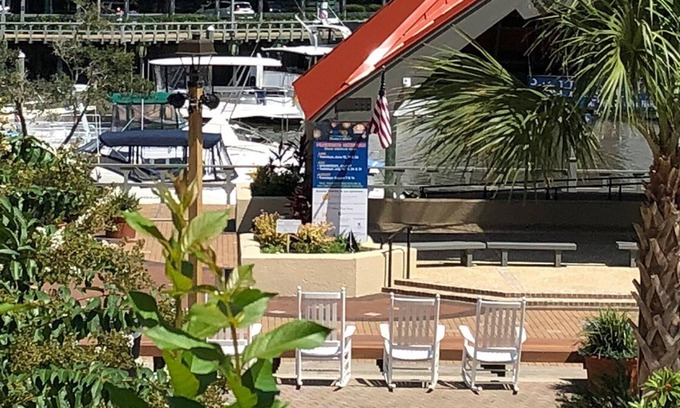Shelter Cove Condo | Oceanfront Condo with Spa & Pool at Shelter Cove Harbor