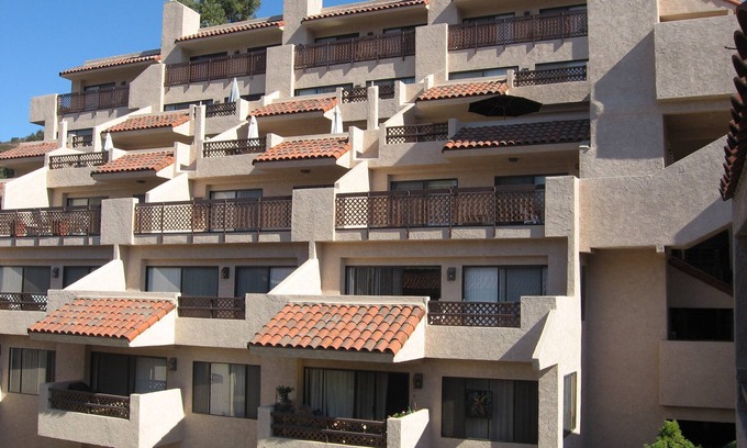 Avalon Condo | Mountain & Ocean View Condo with Pool and Spa Amenities
