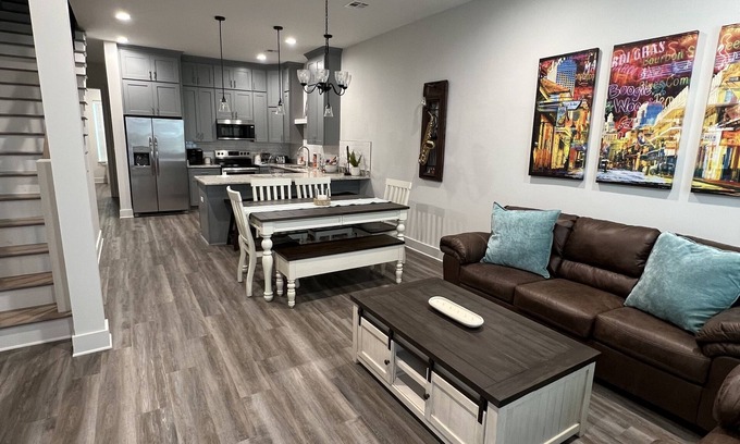 Broussard Condo | Experience Cajun Culture at Our Family-Friendly Condo