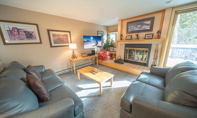 Mountain House Condo | Scenic Summer Views and Moose Sightings Await You!