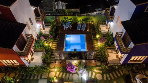 Lazaro House | Family-Friendly Condomínio na Praia do Lázaro with Pool