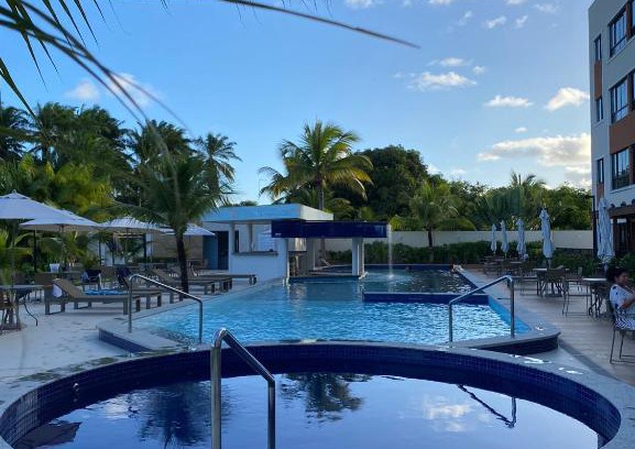 Centro Apartment | Pet-Friendly Condomínio Paraiso dos Coqueiros with Ocean View