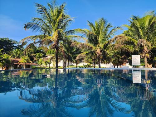 Porto Seguro House | Discover RCR Green Field: Family-Friendly Vacation Homes