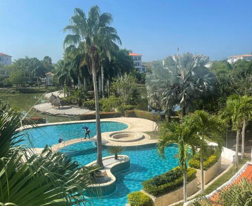 Zona Norte Apartment | Pet-Friendly Oceanfront Retreat at Laguna Club Cartagena