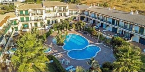 Guia House | Oceanfront Condominio Cerro da Guia with Pool & Child-Friendly Amenities