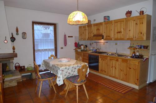 San Tomaso Agordino Apartment | Family-Friendly Retreat at Condominio La Mont 2