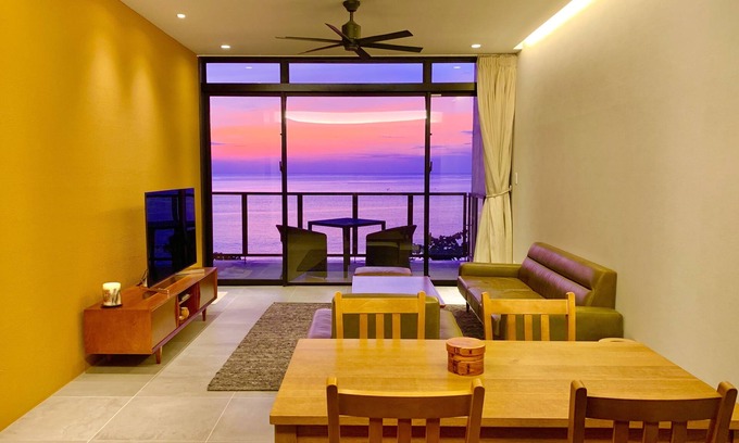 Agarie Condo | Oceanfront Condominium NOOSA: Guest Rated 9.8/10 Experience