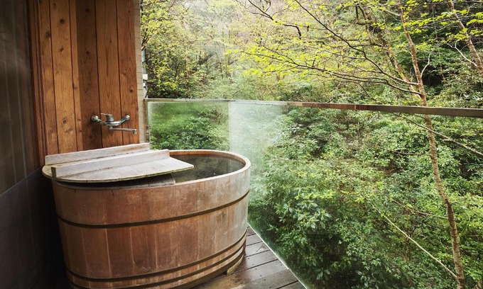 Hakone House | Relax at Condominium Sakura – 4-Star Family-Friendly Retreat