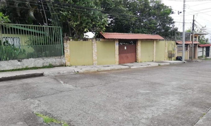 Ciudad Colon House | Top-Rated Casa Ensueño: Internet & Spa Near Town