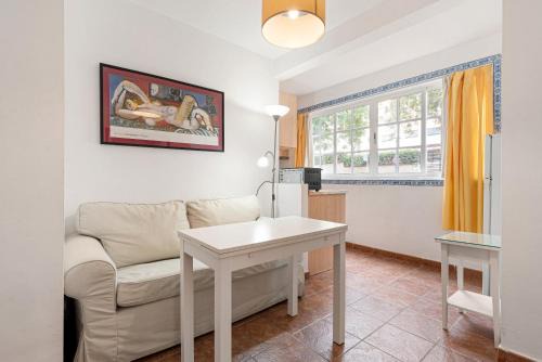 Pedregalejo Playa Apartment | Cozy Studio at Playa Los Baños del Carmen Awaits You